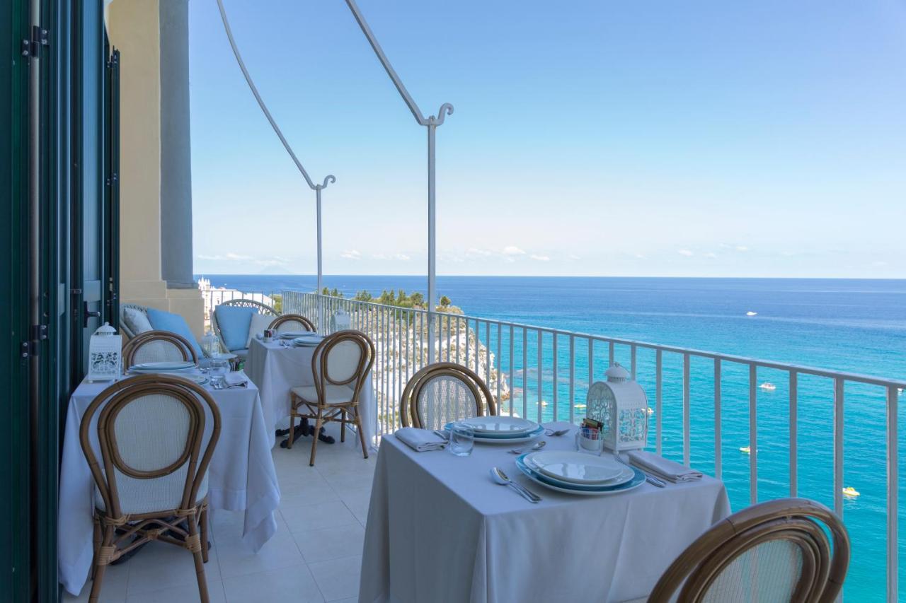 Palazzo Mottola Tropea Hotel Exterior foto